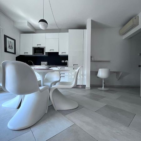 Villa Fenix Milano Exterior photo